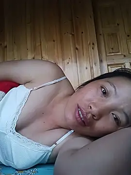 Evelyn-n online show from July 2026 11:04:02 PM