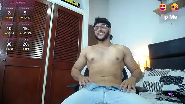 mike foxxx  online show from December 2025 01:04:02 PM