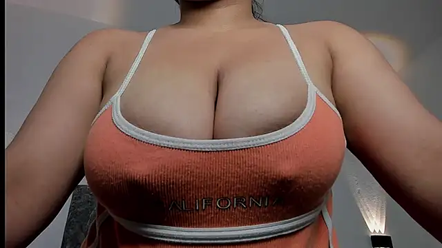 Mia Allenn online show from February 2026 12:34:02 PM