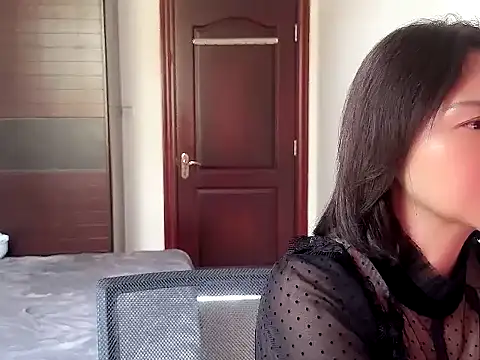 A-ZJunn online show from December 2025 06:40:02 AM