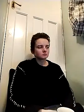 Amy01112 online show from March 2026 06:43:01 PM