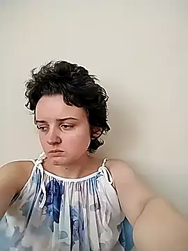 Snapshot of Amy01112 chatting on May 2026 11:51:02 AM Amy01112 online show from May 2026 11:51:02 AM