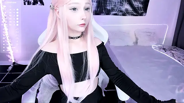 lyric4 online show from December 2025 05:35:01 AM