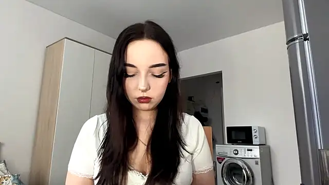 WhiteNoiseJoy online show from December 2025 06:09:02 AM