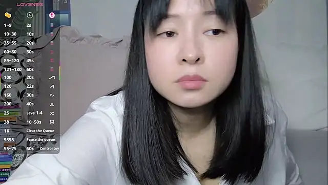 Cheri99 online show from December 2025 01:38:02 PM