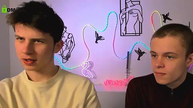 Snapshot of leo_valor chatting on December 2025 10:33:01 AM leo valor online show from December 2025 10:33:01 AM