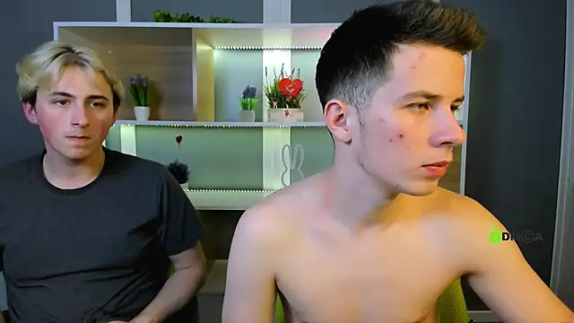 Snapshot of leo_valor chatting on February 2026 07:45:01 PM leo valor online show from February 2026 07:45:01 PM