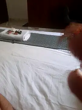 imurnee online show from December 2025 09:29:02 AM