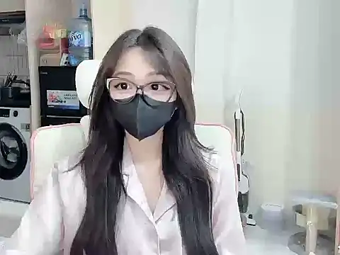 Yuyu-baobei online show from February 2026 07:51:01 AM