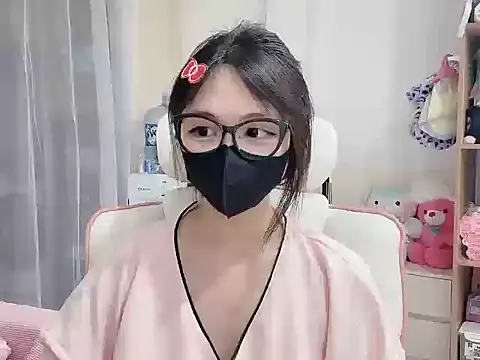 Yuyu-baobei online show from March 2026 07:18:02 PM