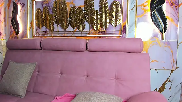 GoldenMusee  online show from December 2025 01:30:01 PM