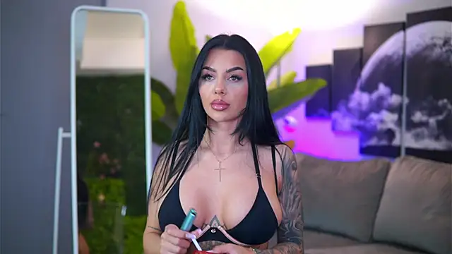 Snapshot of Ivy_Trix chatting on February 2026 07:09:01 PM Ivy Trix online show from February 2026 07:09:01 PM