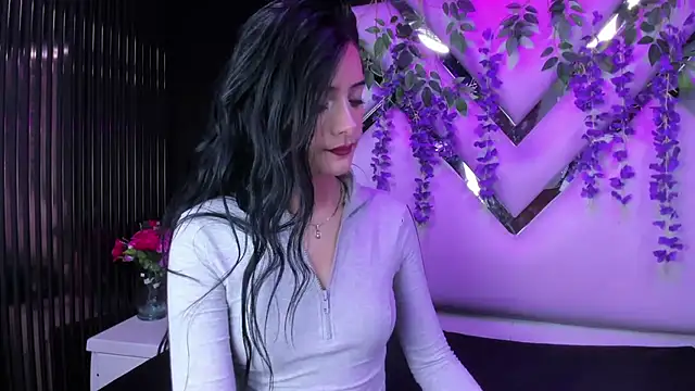 liinzy rouse69 online show from April 2026 03:35:01 PM