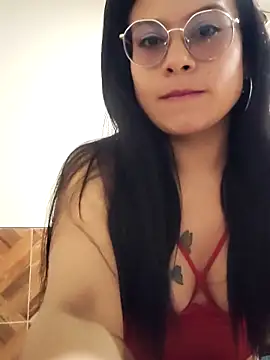 Laura Daza1 online show from December 2025 02:39:01 AM