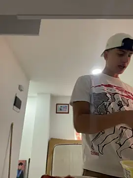 Lander Cruz online show from July 2026 04:02:02 PM