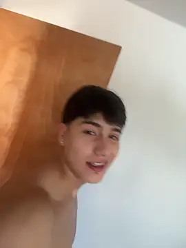 Lander Cruz online show from July 2026 04:11:02 PM