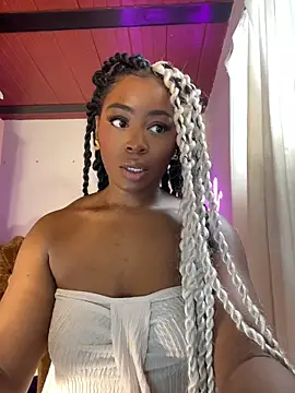 Cynthia es online show from June 2026 01:20:02 PM