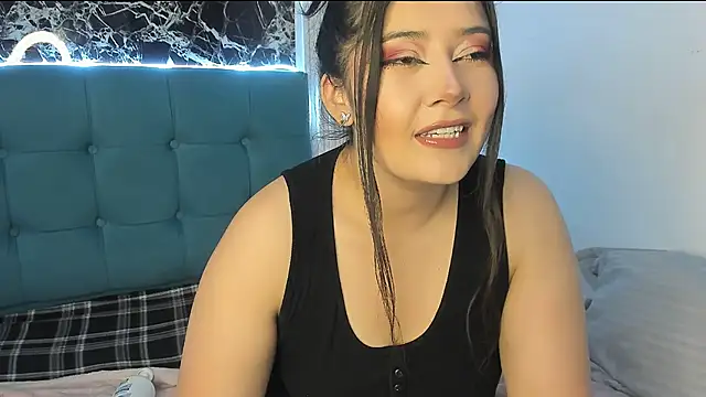 x Adeline  online show from March 2026 06:34:01 PM