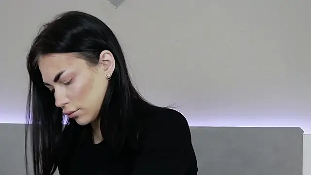 RachaelMils online show from December 2025 03:47:02 AM