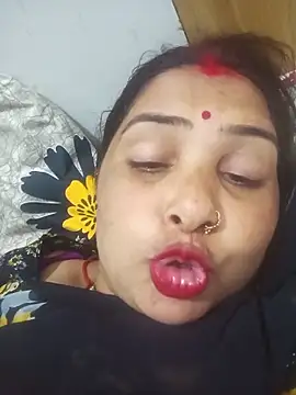 Your-shreya143 online show from February 2026 06:21:02 AM