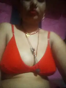 Your-shreya143 online show from April 2026 07:45:01 PM