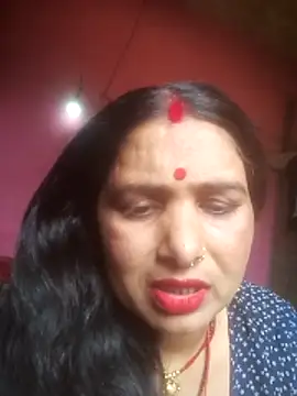 Your-shreya143 online show from April 2026 07:11:01 AM