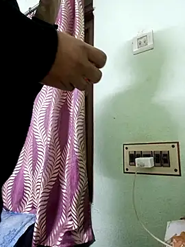 samsexjuice online show from December 2025 06:58:01 PM