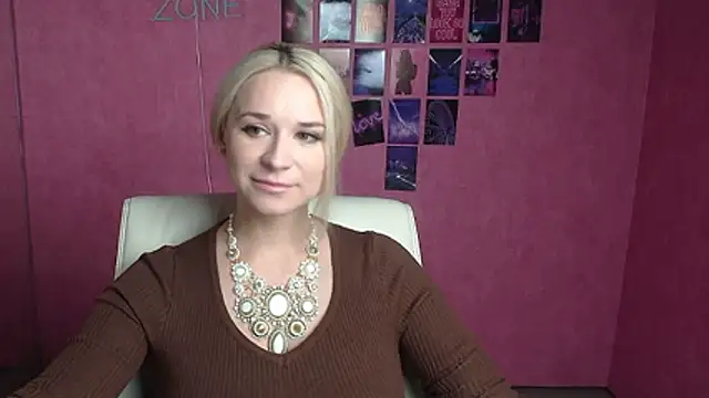 Melodie Aster online show from April 2026 05:19:01 AM