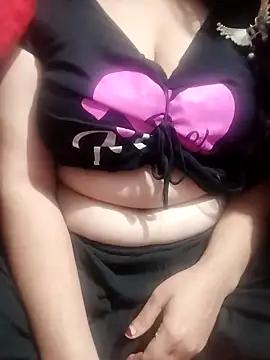 hottyrose69 online show from December 2025 02:24:02 PM