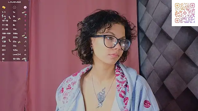 Ameliisun online show from December 2025 12:45:02 PM