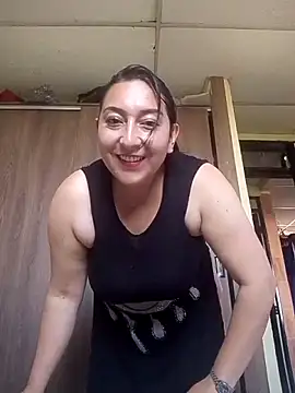Valeria montana  online show from March 2026 08:15:01 PM