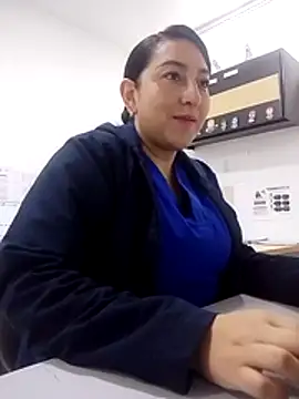Valeria montana  online show from May 2026 11:38:01 AM