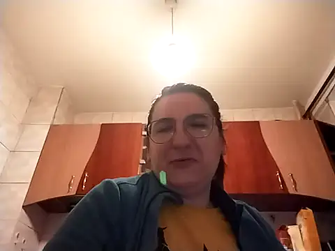 Dana92va online show from March 2026 03:33:01 PM