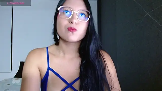 candy rosemaryy online show from April 2026 01:39:01 AM