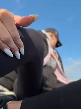 Betsy online show from April 2026 02:55:02 PM