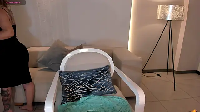 MadisonKane online show from November 2025 11:11:01 AM