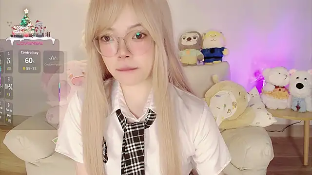 Snapshot of Miyeoonn chatting on January 2026 01:42:02 AM Miyeoonn online show from January 2026 01:42:02 AM