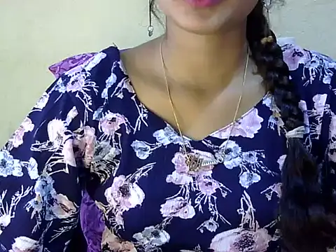 Snapshot of Shab_M chatting on July 2026 07:23:02 AM Shab M online show from July 2026 07:23:02 AM
