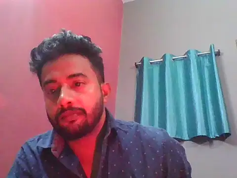 chutlhunter online show from December 2025 04:23:01 PM