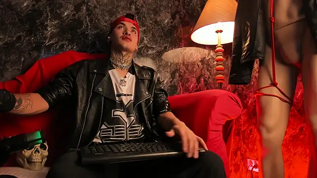 AlecBanne online show from March 2026 10:47:02 PM