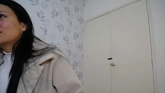 MargarettCooper  online show from January 2026 12:10:01 PM