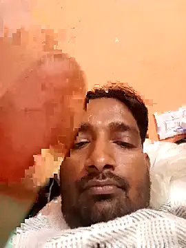 RahulPriya-1992 online show from December 2025 07:33:02 PM