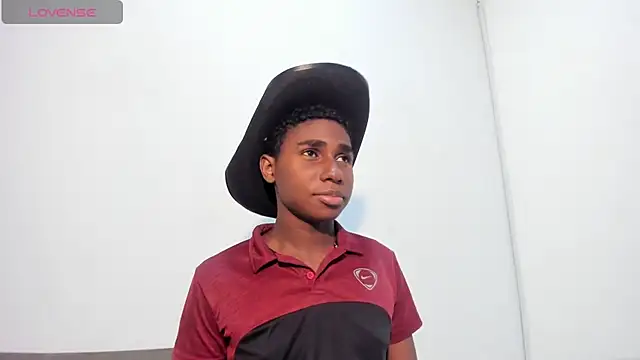 teylor lovee online show from February 2026 09:53:01 PM