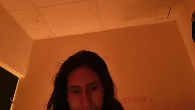 Snapshot of MoonLipsON- chatting on June 2026 01:30:01 AM MoonLipsON- online show from June 2026 01:30:01 AM