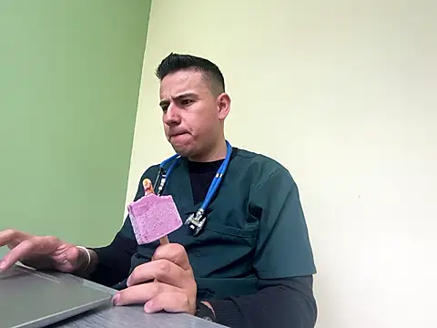 DONHALPA online show from January 2026 05:15:01 PM