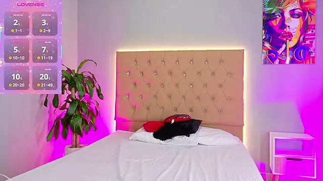 EmmaLawrence  online show from March 2026 08:54:02 AM