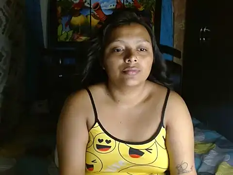 caro lil online show from February 2026 04:33:02 AM