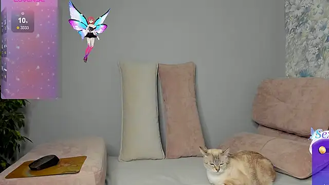 Ellen Foxks online show from December 2025 01:44:01 AM