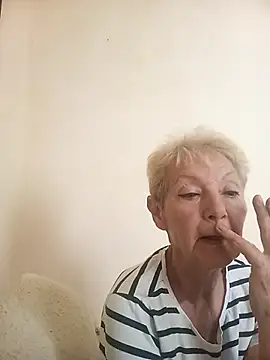 Snapshot of Calypso-Loove chatting on July 2026 12:11:01 PM Calypso-Loove online show from July 2026 12:11:01 PM