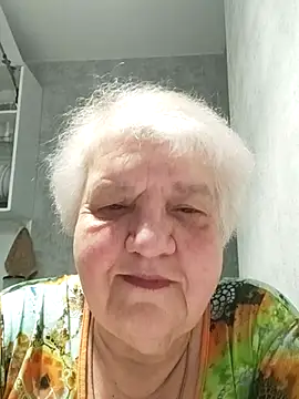 HapinessLovee online show from June 2026 04:15:01 AM